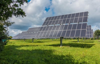 installer un éclairage extérieur solaire : guide pratique et astuces 2025