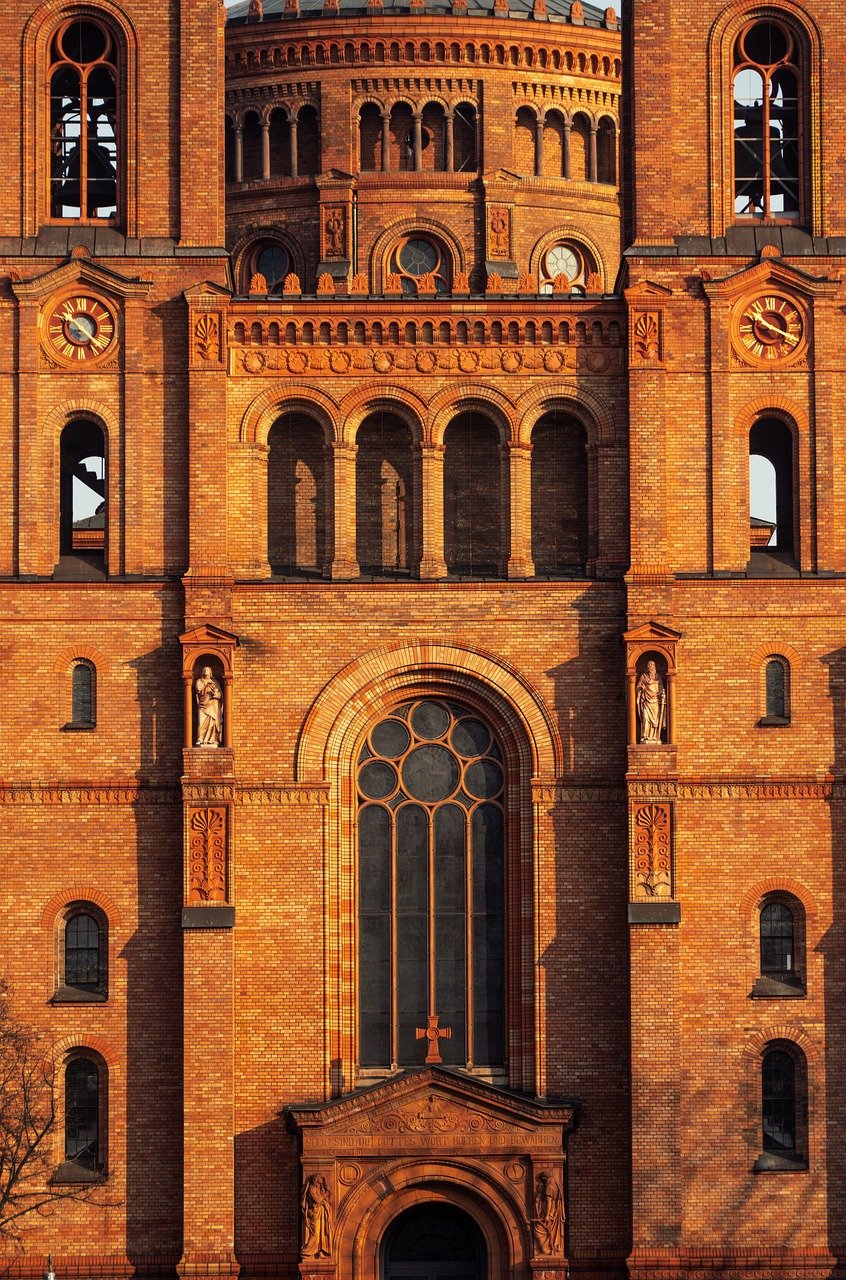 installation de briques de verre : guide complet pour un montage esthétique et durable de vos murs en briques translucides.