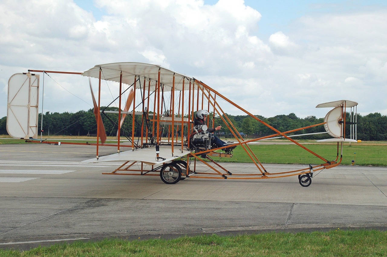 service-02 plane, diy, volkel, airshow