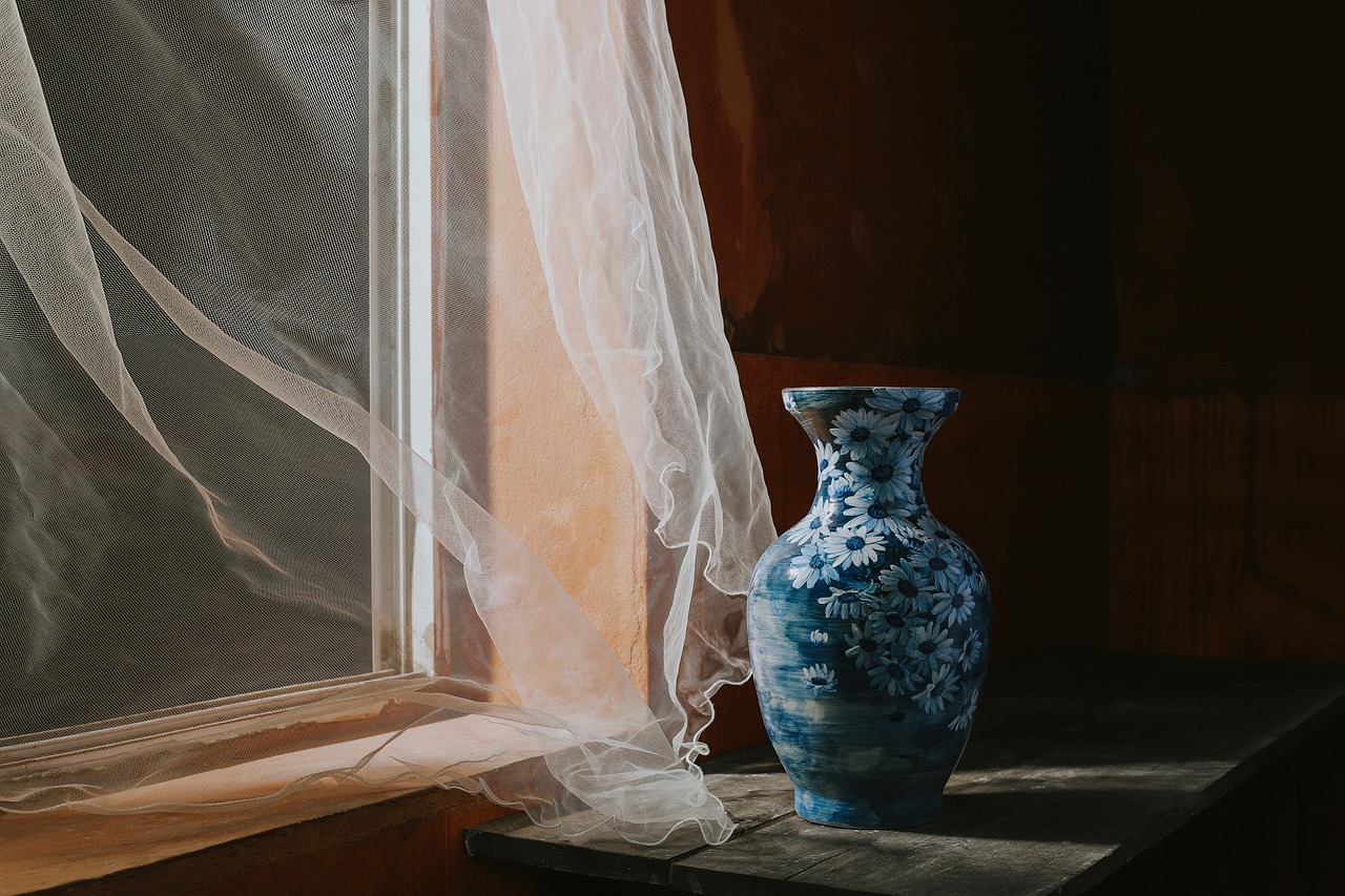 pose de vieilles tuiles en terre cuite : conseils et techniques pour restaurer et r&eacute;installer vos tuiles anciennes avec authenticit&eacute; et durabilit&eacute;.